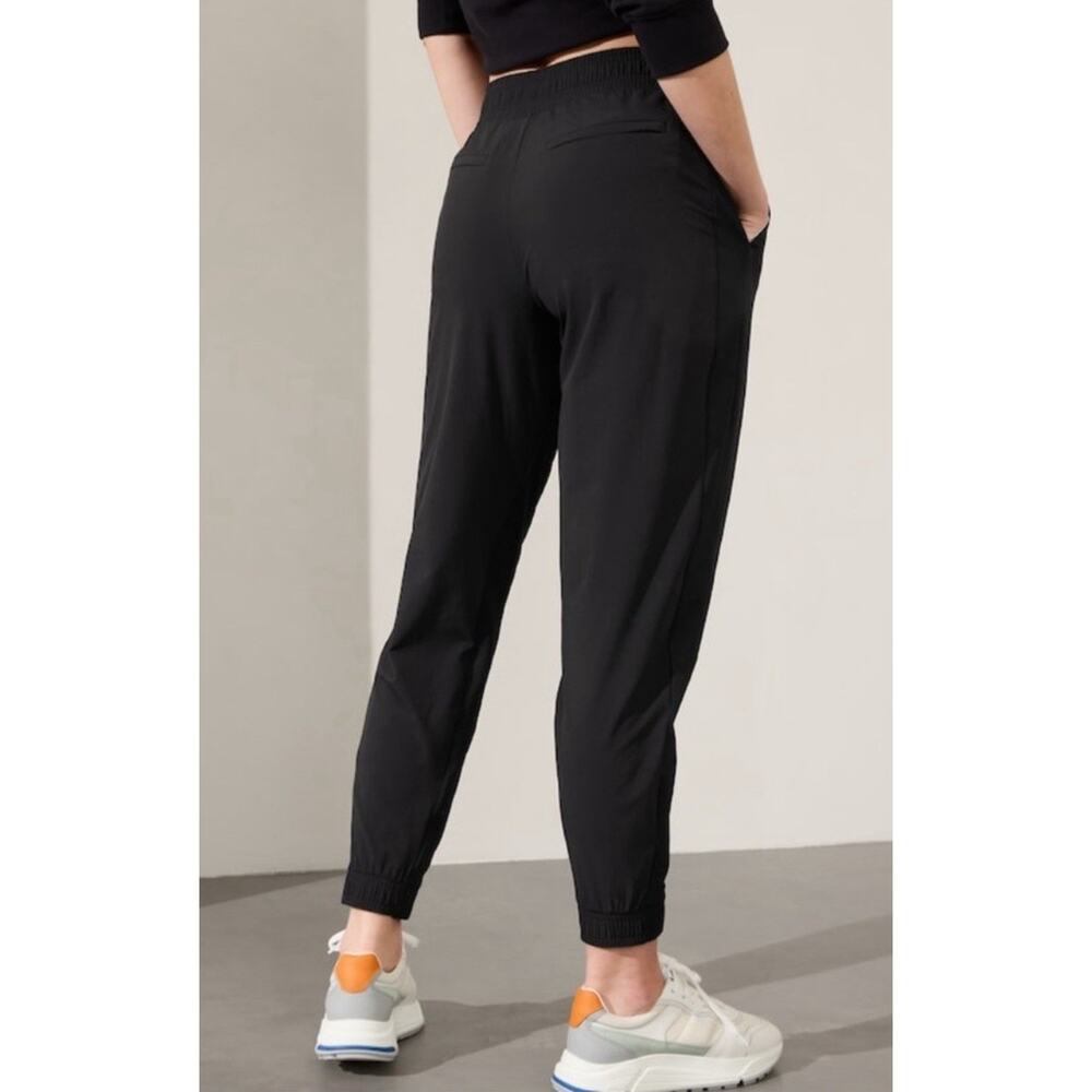 Athleta textured joggers - Picture 5 of 13